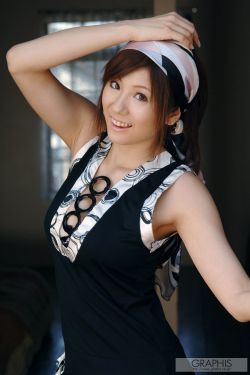 果冻传媒儿子惹事母亲上门
